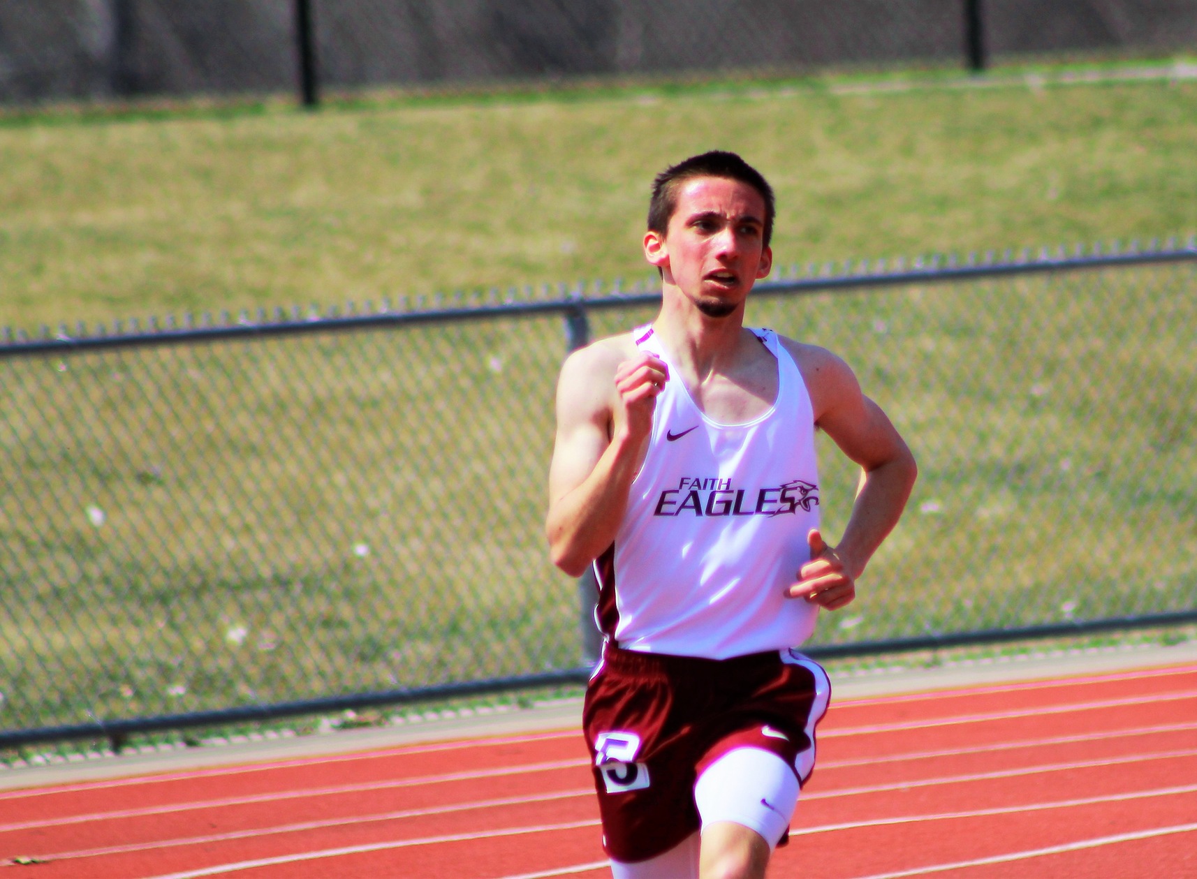 Ryan Hughes set a new personal best time of 2:11:87 in the 800m run