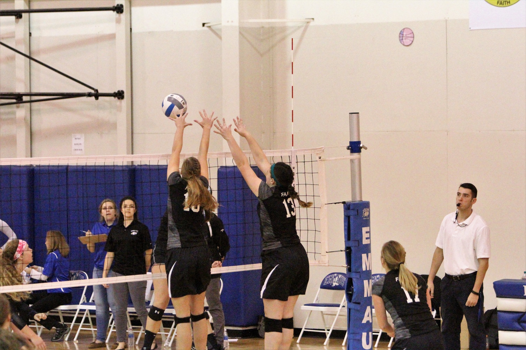 Faith Volleyball Reaches Conference Championship