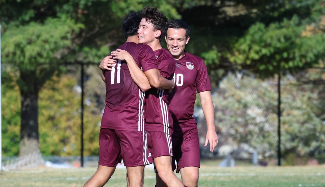 Men's Soccer Finishes Regular Season Play With Two Strong Performances